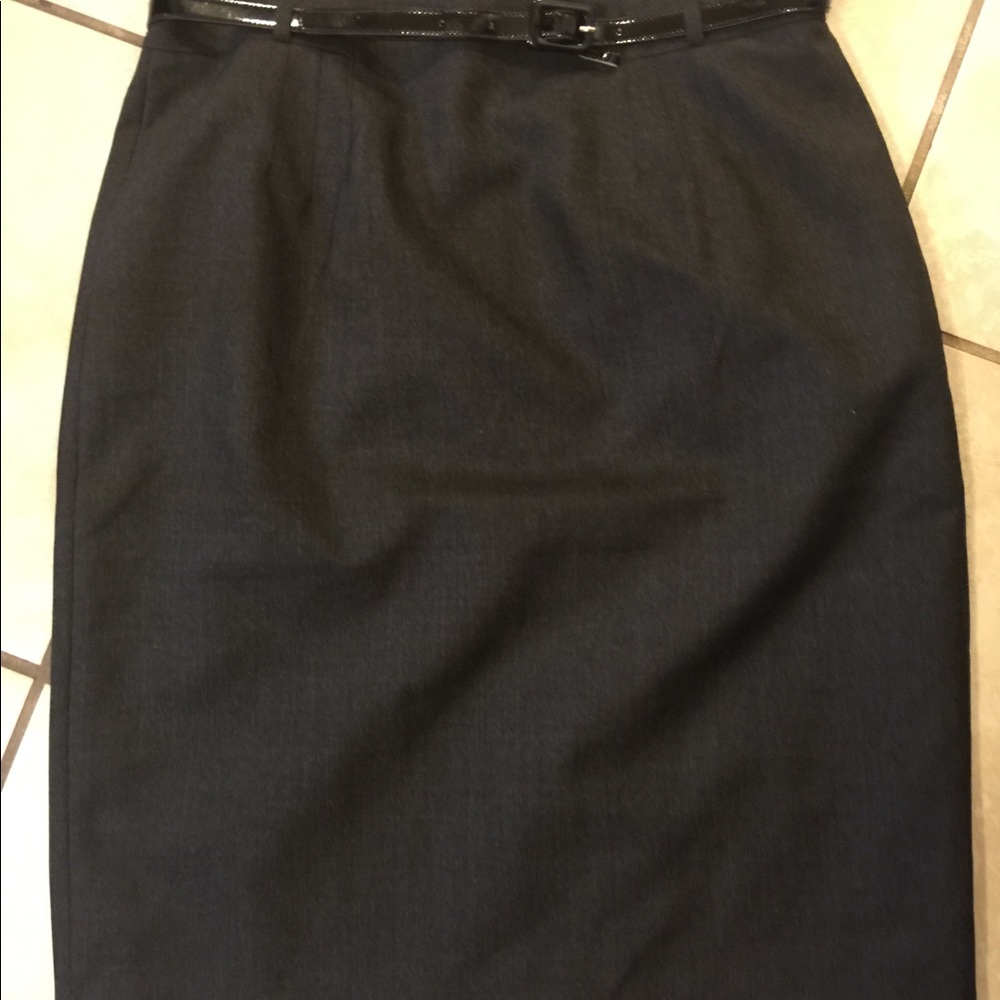 Anne Taylor Skirt